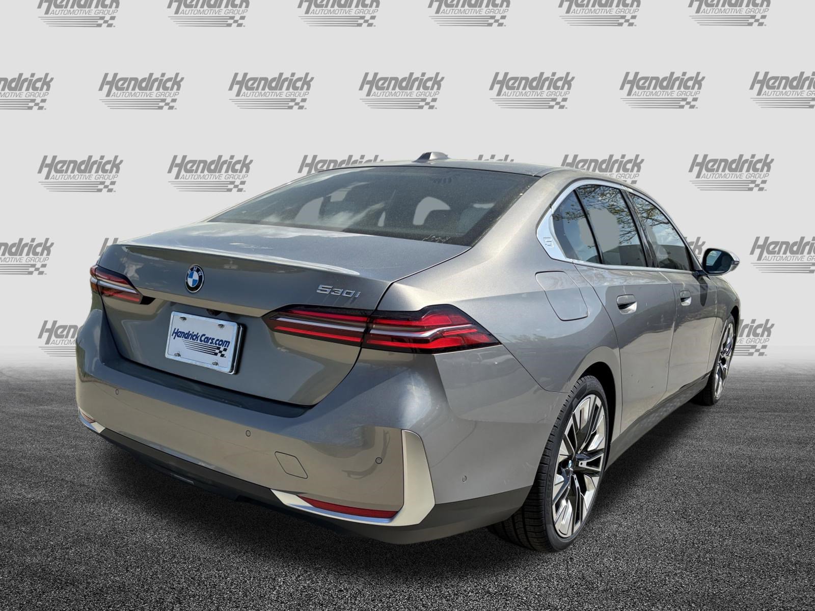 Certified 2026 BMW 530i image 8