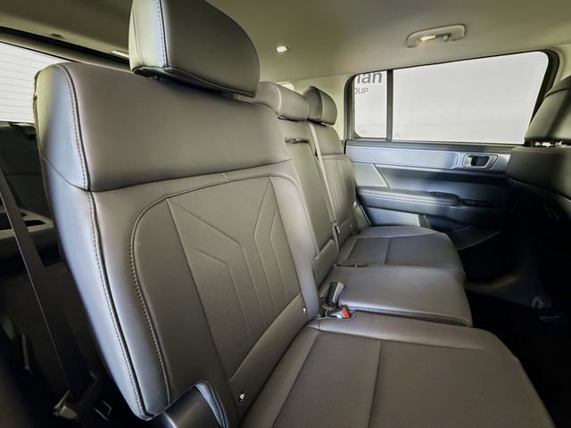 Used 2024 Hyundai Santa Fe XRT image 28