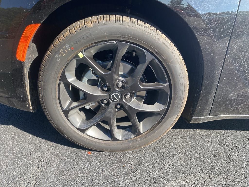 New 2026 Chrysler Pacifica Select w/ S Appearance Package image 9