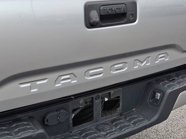 Used 2023 Toyota Tacoma SR image 31