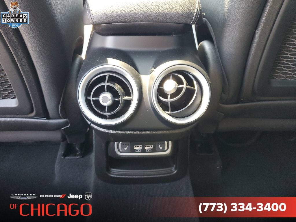 Used 2024 Alfa Romeo Stelvio Sprint AWD/4WD image 12