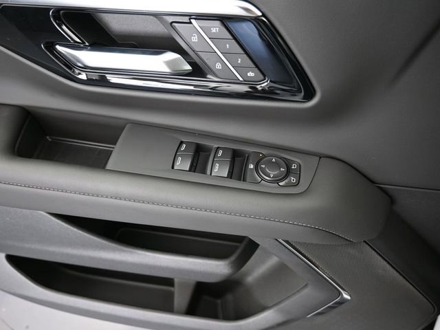 New 2026 Chevrolet Tahoe LT image 36