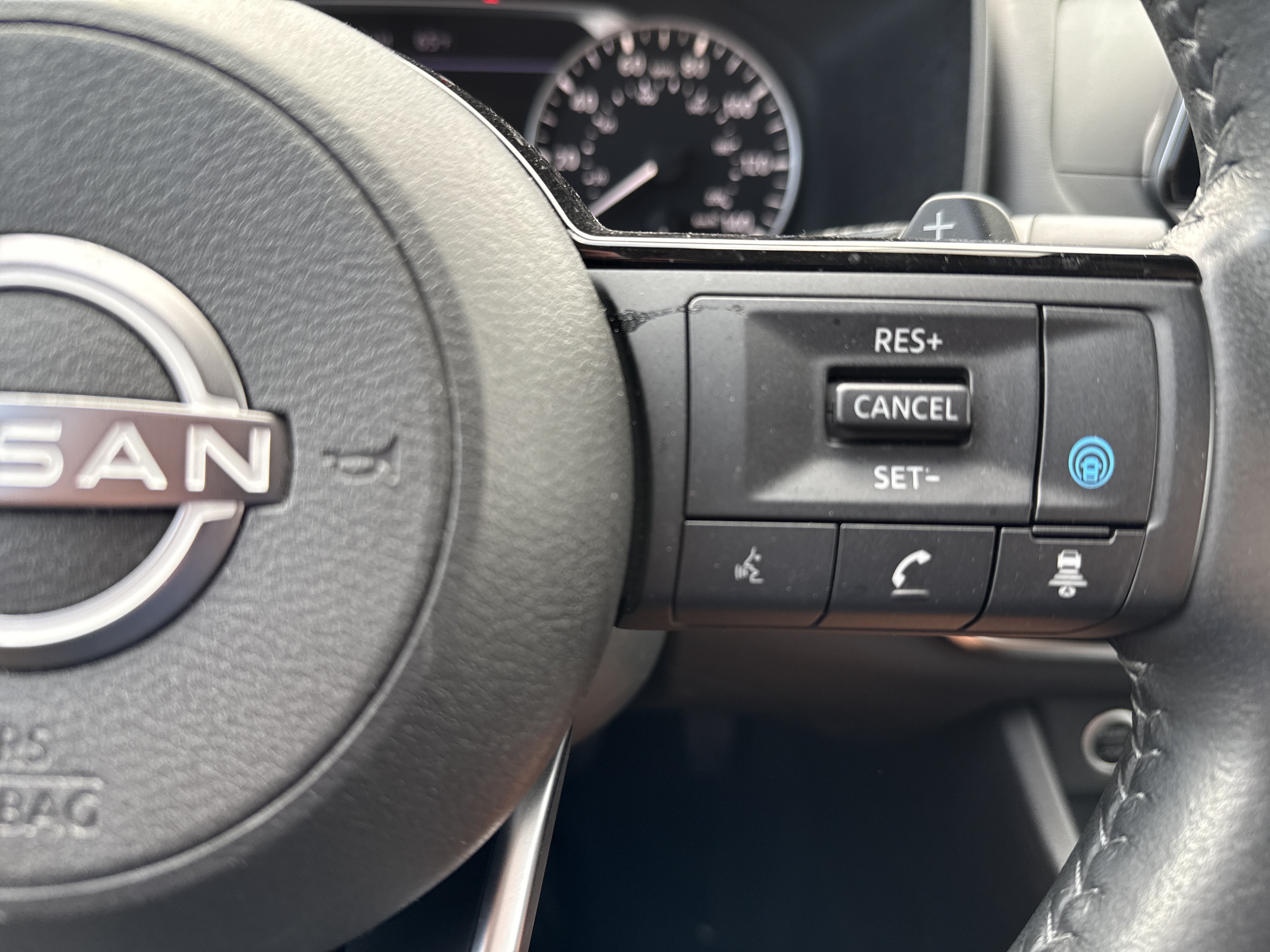 Used 2023 Nissan Rogue SV w/ SV Premium Package AWD/4WD image 19