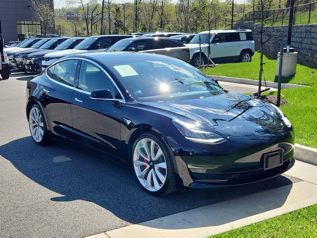Used 2019 Tesla Model 3 image 10