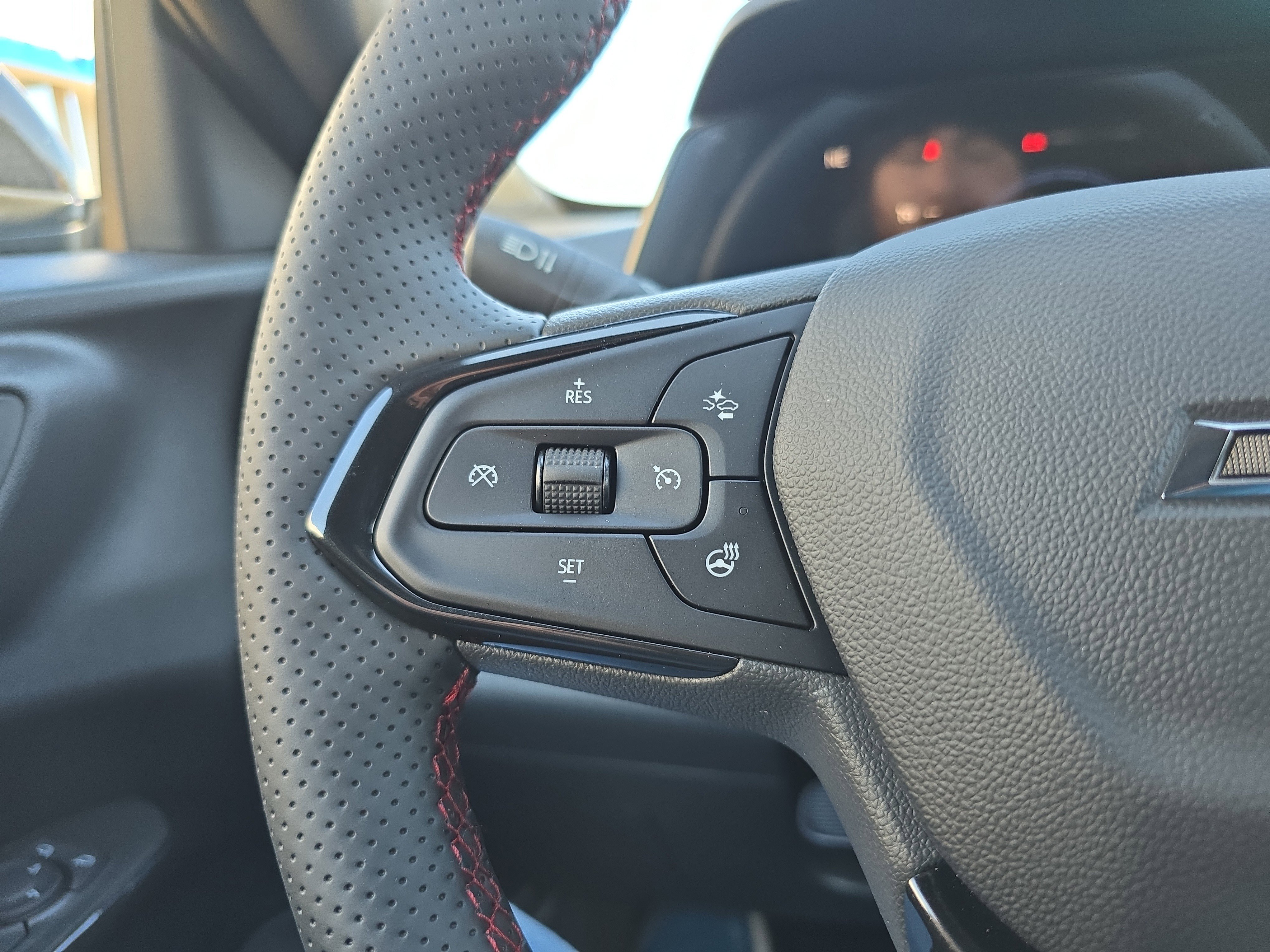 New 2026 Chevrolet Trax RS image 21