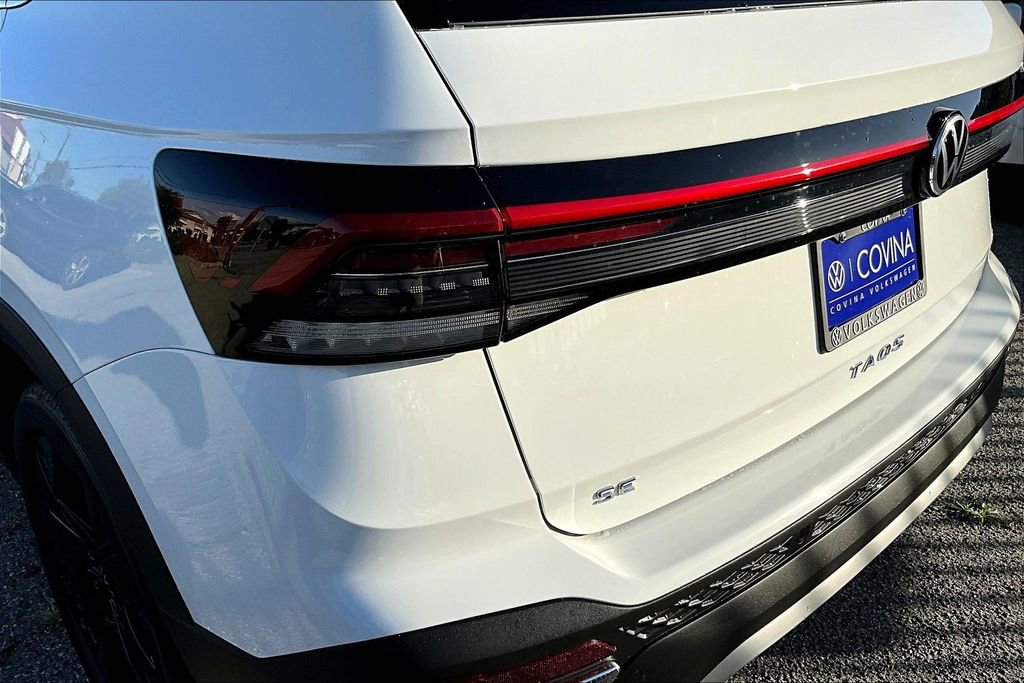 New 2026 Volkswagen Taos SE image 21