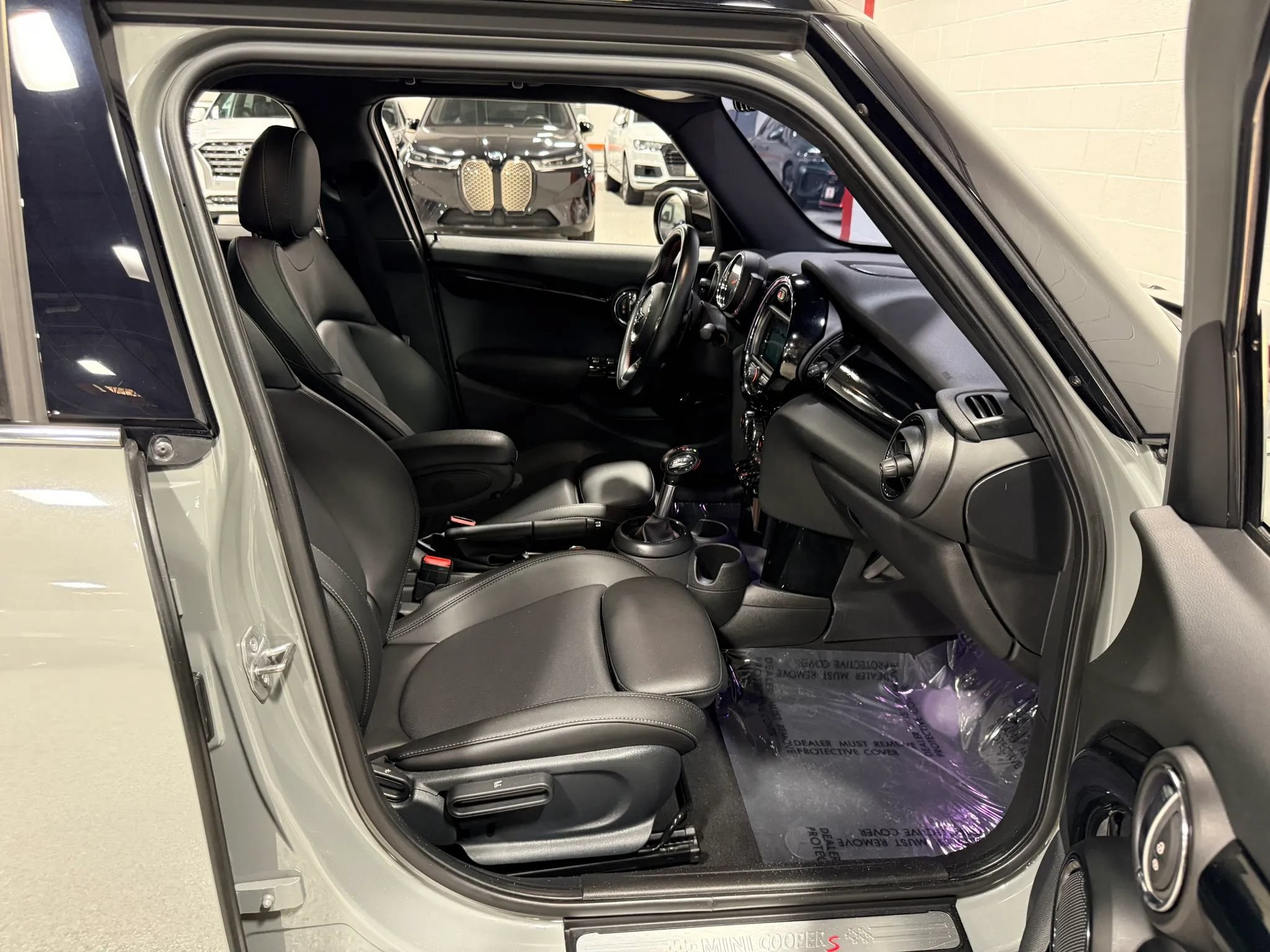 Used 2019 MINI Cooper S w/ Signature Upholstery Package FWD image 45