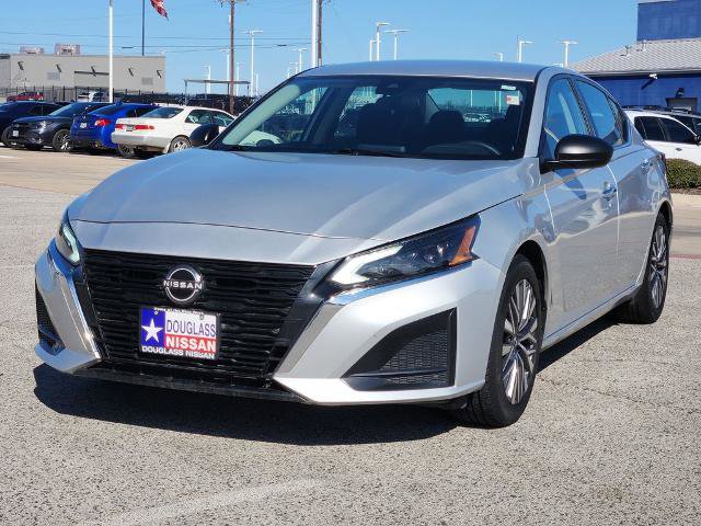 Certified 2024 Nissan Altima 2.5 SV image 2