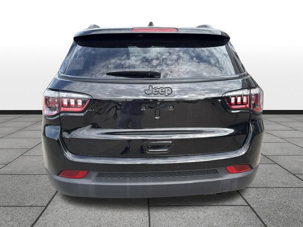 Used 2021 Jeep Compass Latitude FWD image 6