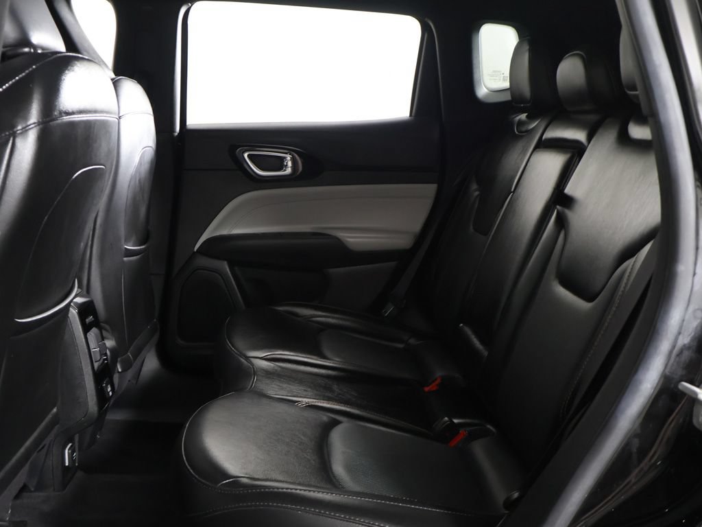 Used 2023 Jeep Compass Limited AWD/4WD image 27