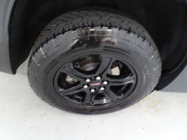 Used 2023 GMC Acadia AT4 w/ LPO, Floor Liner Package AWD/4WD image 30