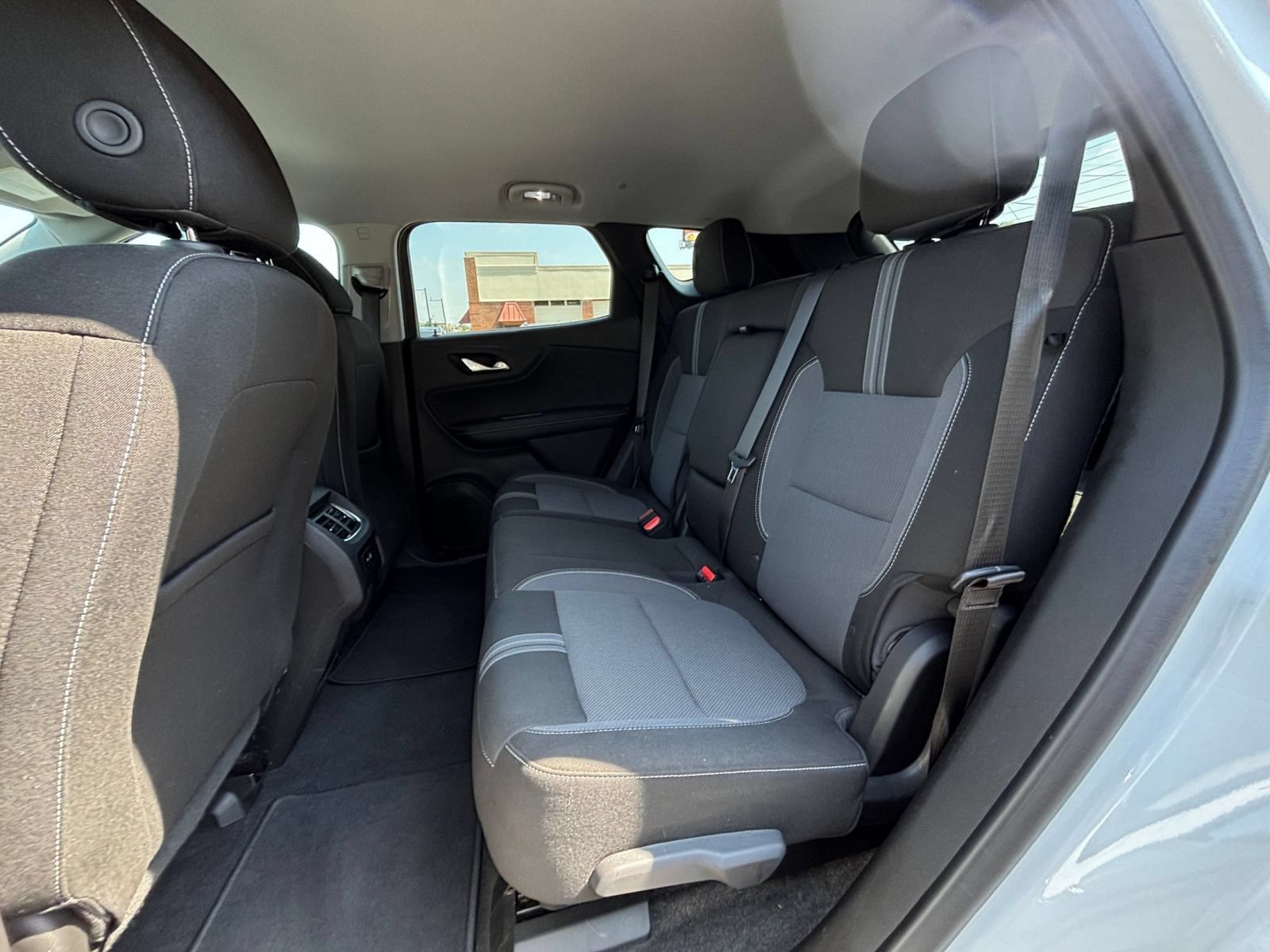 Used 2026 Chevrolet Blazer LT FWD image 26