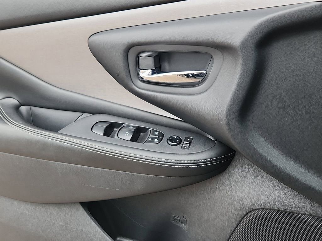 Used 2023 Nissan Murano S AWD/4WD image 20