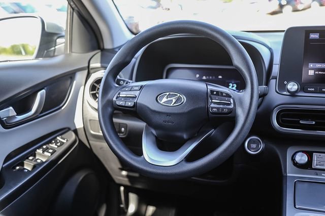 Certified 2023 Hyundai Kona SE FWD image 17