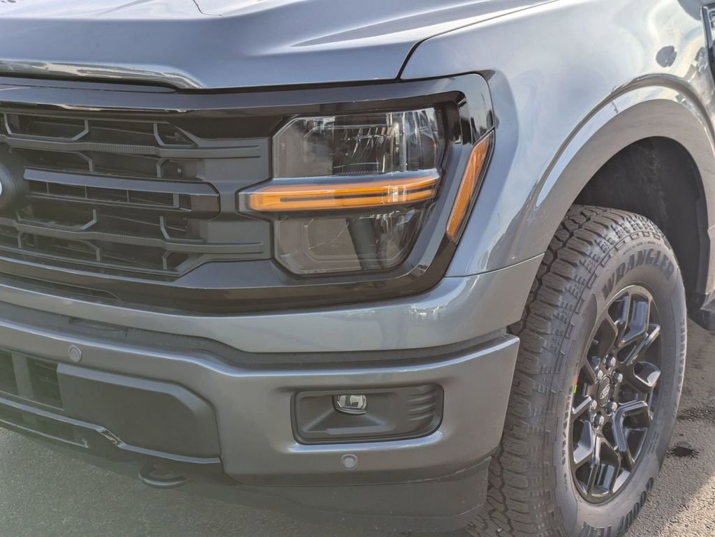 New 2026 Ford F150 XLT w/ Equipment Group 302A MID image 15