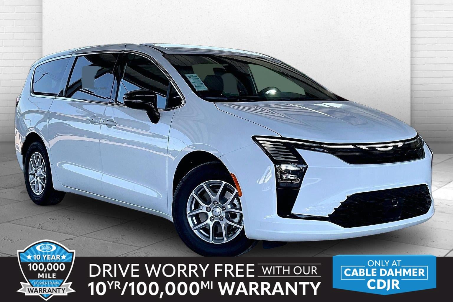 New 2027 Chrysler Pacifica Select FWD image 1
