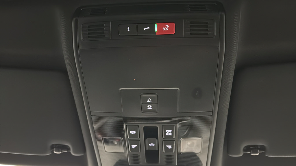 Used 2022 Volkswagen Tiguan SE R-Line AWD/4WD image 40