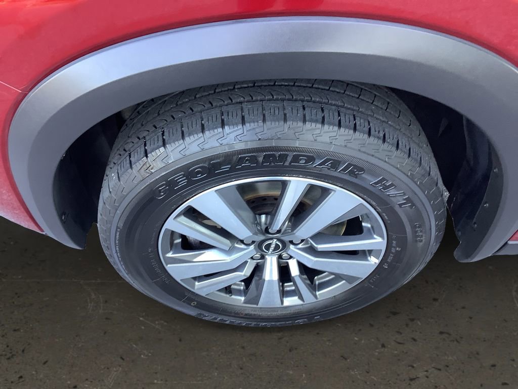 Used 2023 Nissan Pathfinder SL image 10