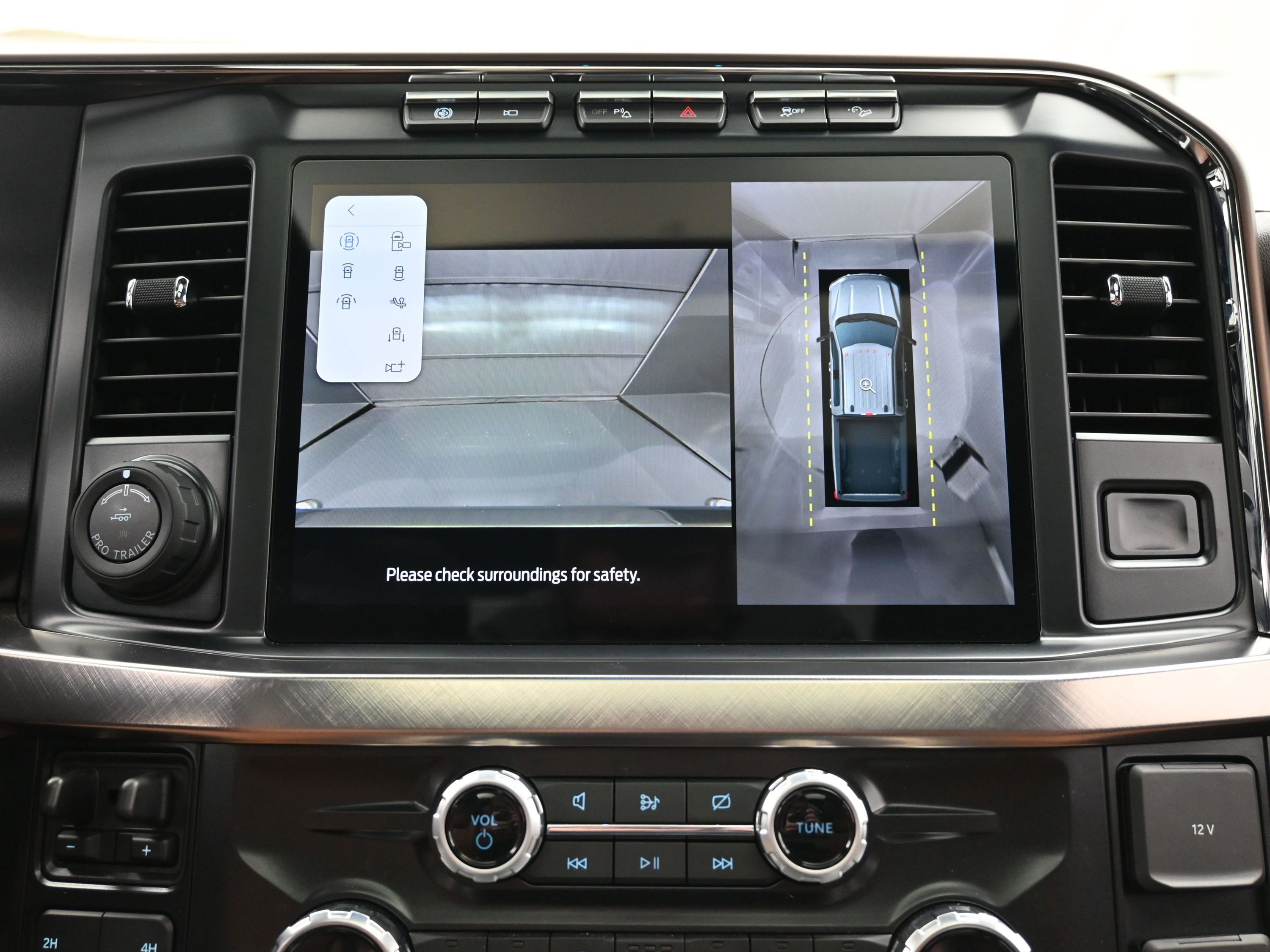 Used 2024 Ford F250 King Ranch w/ Chrome Package AWD/4WD image 31