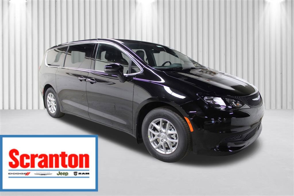 New 2026 Chrysler Voyager LX image 1