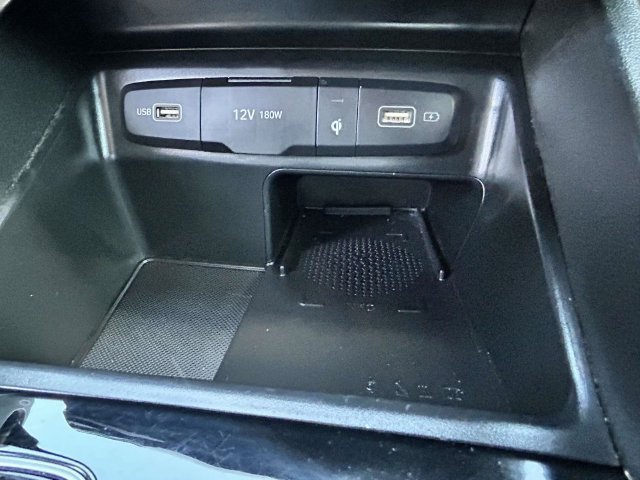Used 2023 Hyundai Santa Cruz SEL Premium AWD/4WD image 13