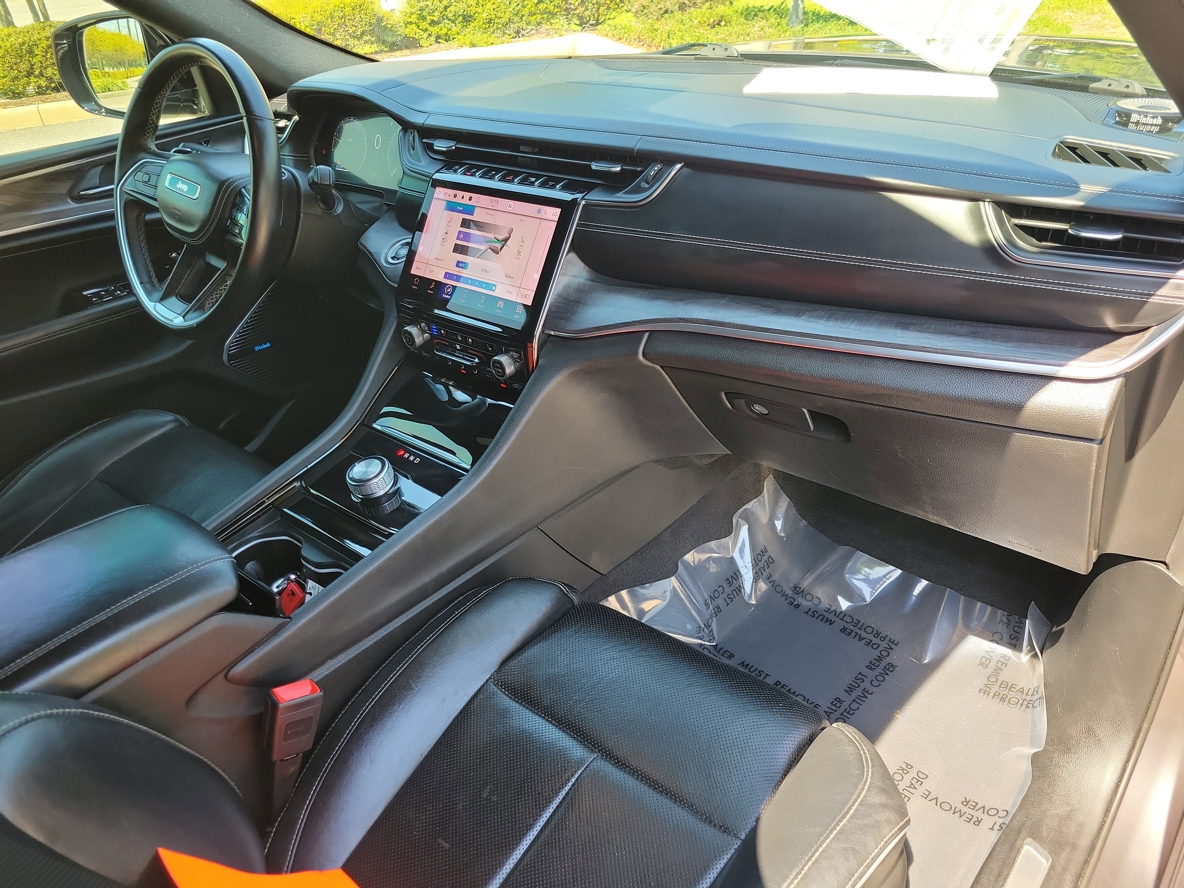 Used 2021 Jeep Grand Cherokee L Overland w/ Luxury Tech Group IV image 10