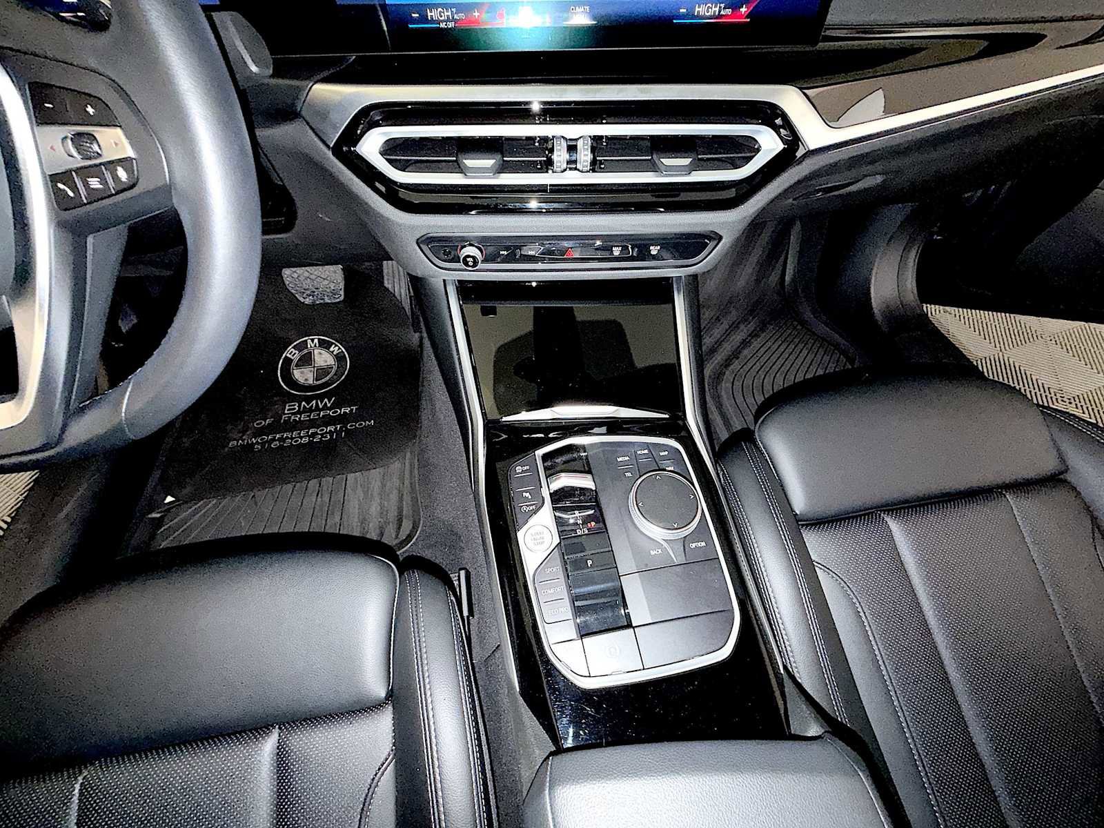 Certified 2023 BMW 330i xDrive Sedan w/ Convenience Package image 18