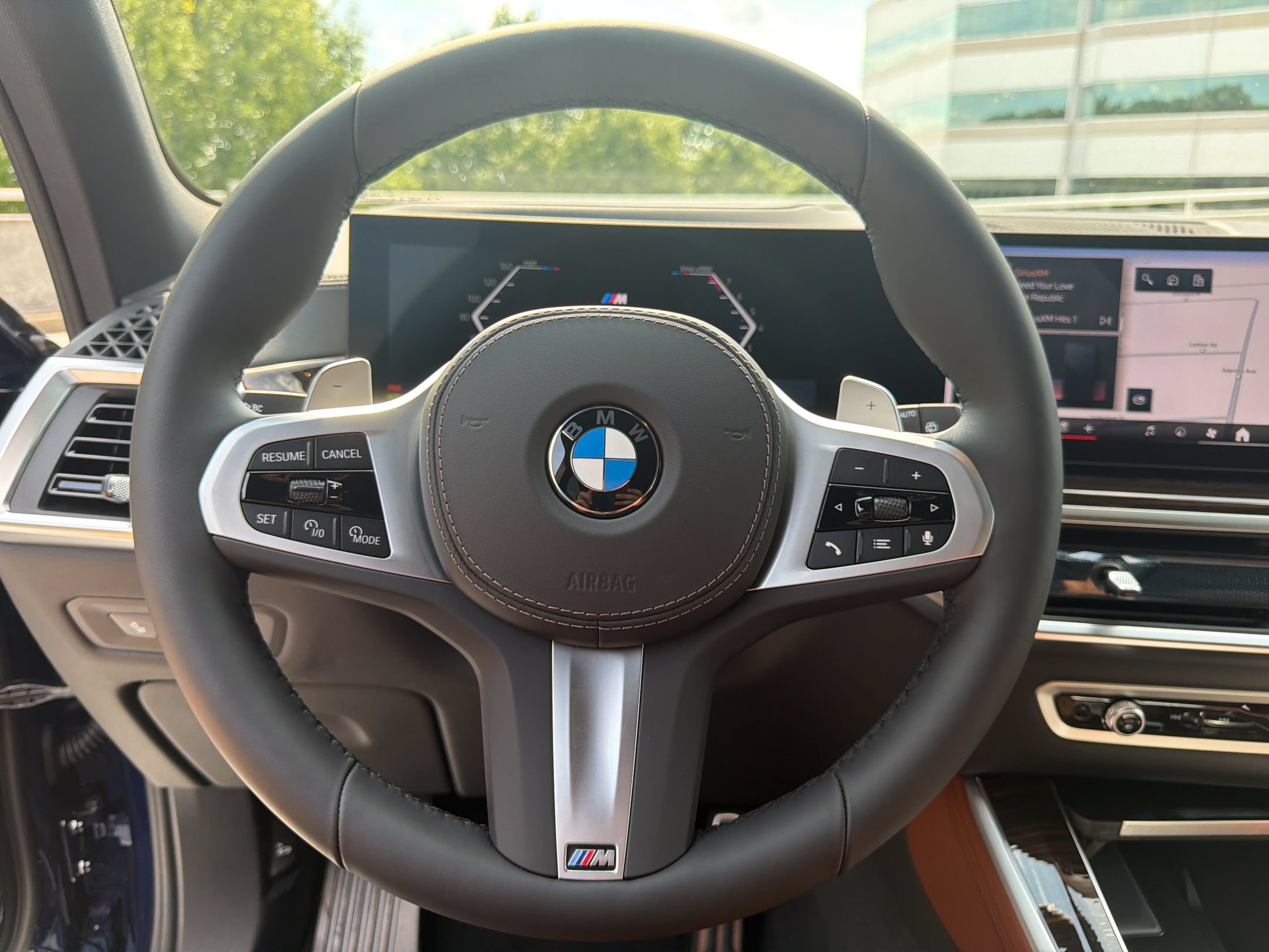 New 2026 BMW X5 xDrive40i w/ M Sport Package AWD/4WD image 11