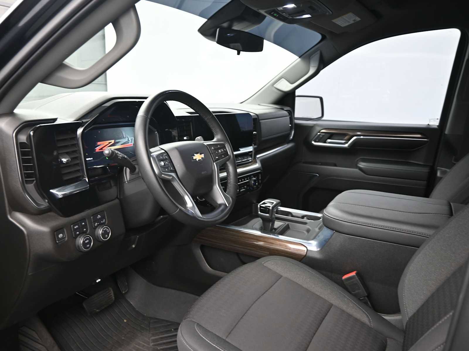 Used 2024 Chevrolet Silverado 1500 LT w/ Texas Edition Plus image 11