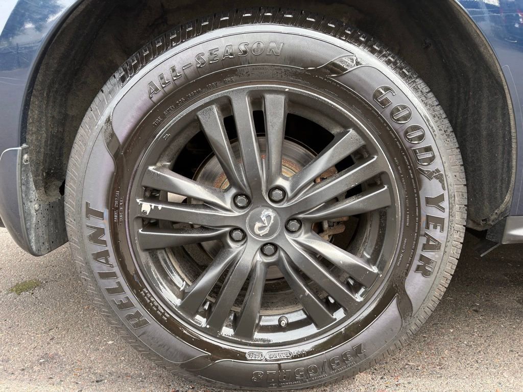 Used 2017 INFINITI QX60 AWD w/ Premium Plus Package image 4