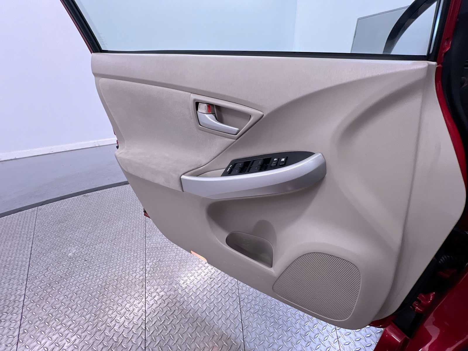 Used 2010 Toyota Prius Two FWD image 28