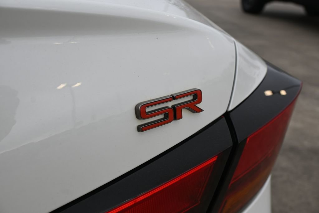 Used 2023 Nissan Altima 2.5 SR w/ SR Premium Package image 21