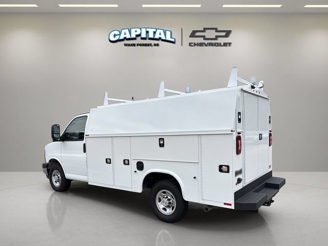 New 2025 Chevrolet Express 3500 w/ Power Convenience Package RWD image 11