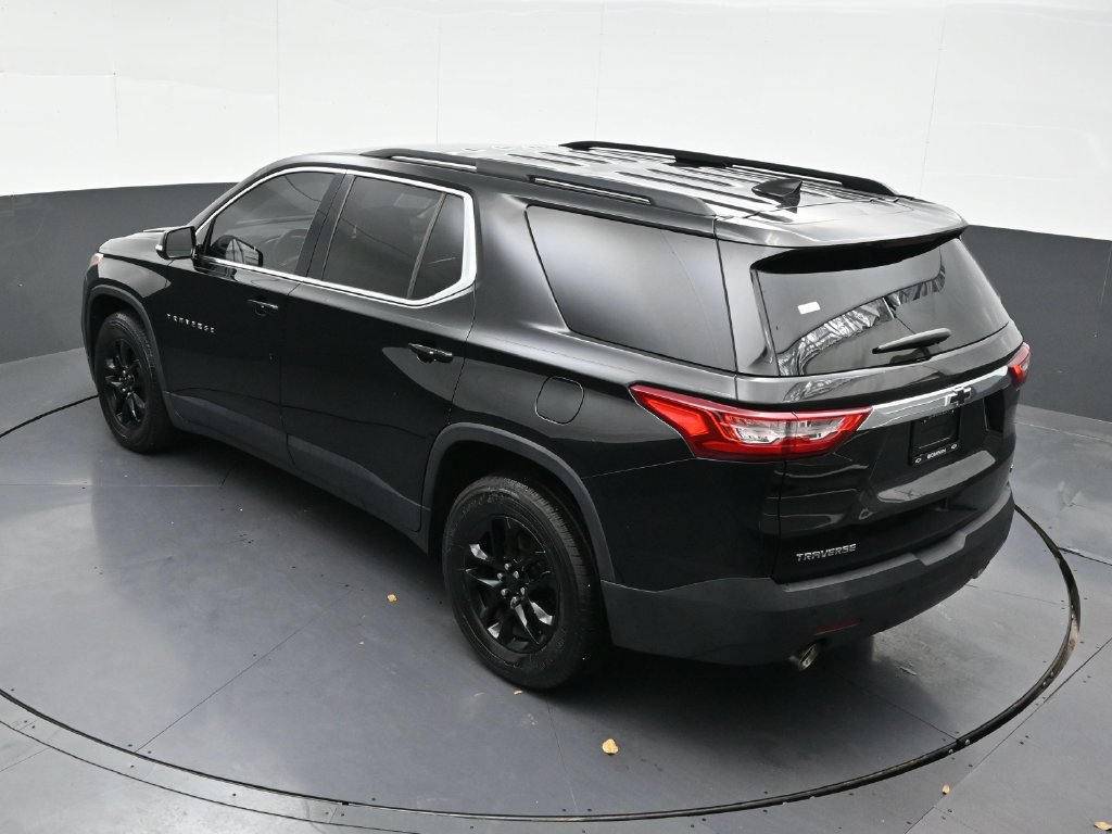 Used 2019 Chevrolet Traverse LT FWD image 19