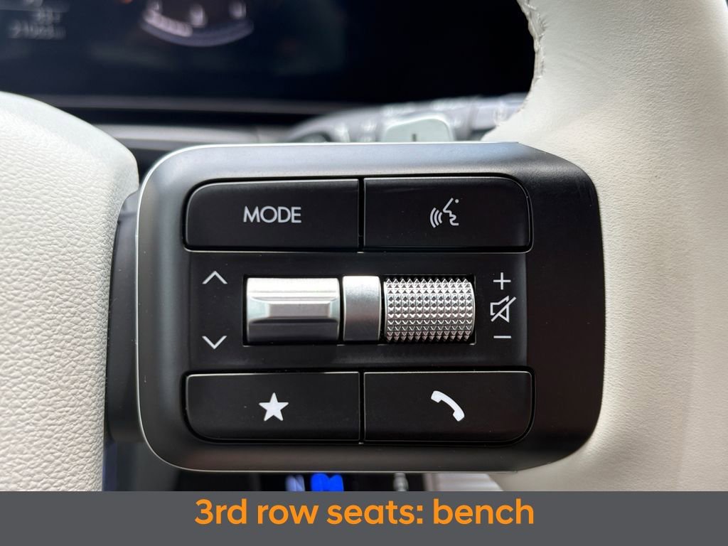 Certified 2025 Hyundai Santa Fe SEL FWD image 18
