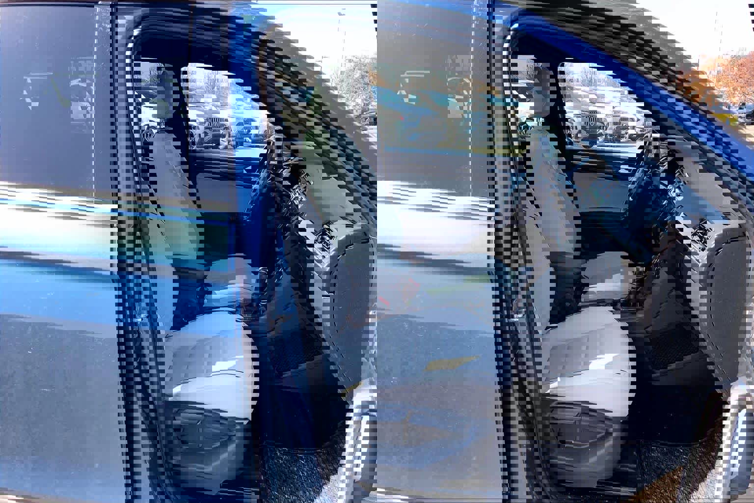 Used 2020 Volkswagen Tiguan SEL Premium R-Line w/ 3rd Row Seat Package image 9