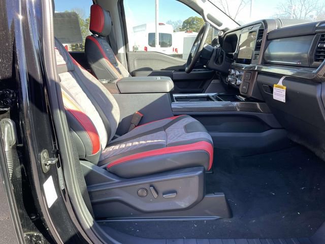 New 2025 Ford F250 Lariat w/ Lariat Ultimate Package image 32