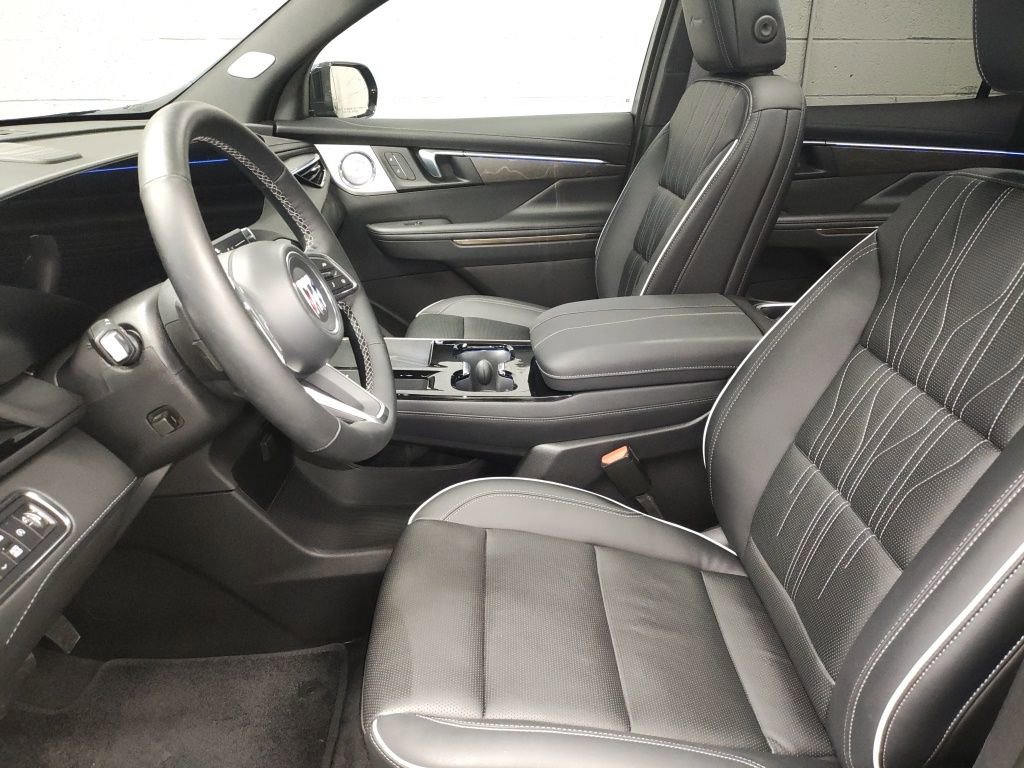 Certified 2025 Buick Enclave Avenir w/ Trailering Package, 5000 lbs. image 24
