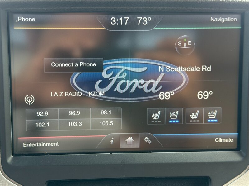 Used 2015 Ford F250 Lariat w/ Lariat Interior Package AWD/4WD image 15