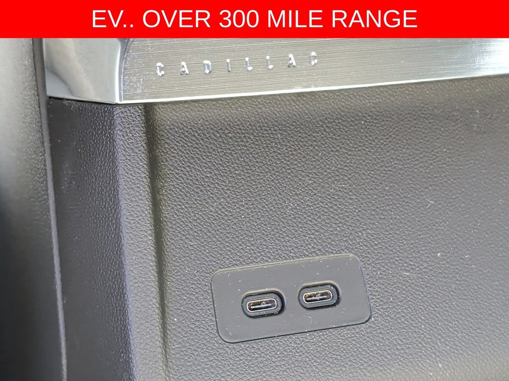 Used 2024 Cadillac Lyriq Luxury w/ LPO, Floor Liner Package AWD/4WD image 37