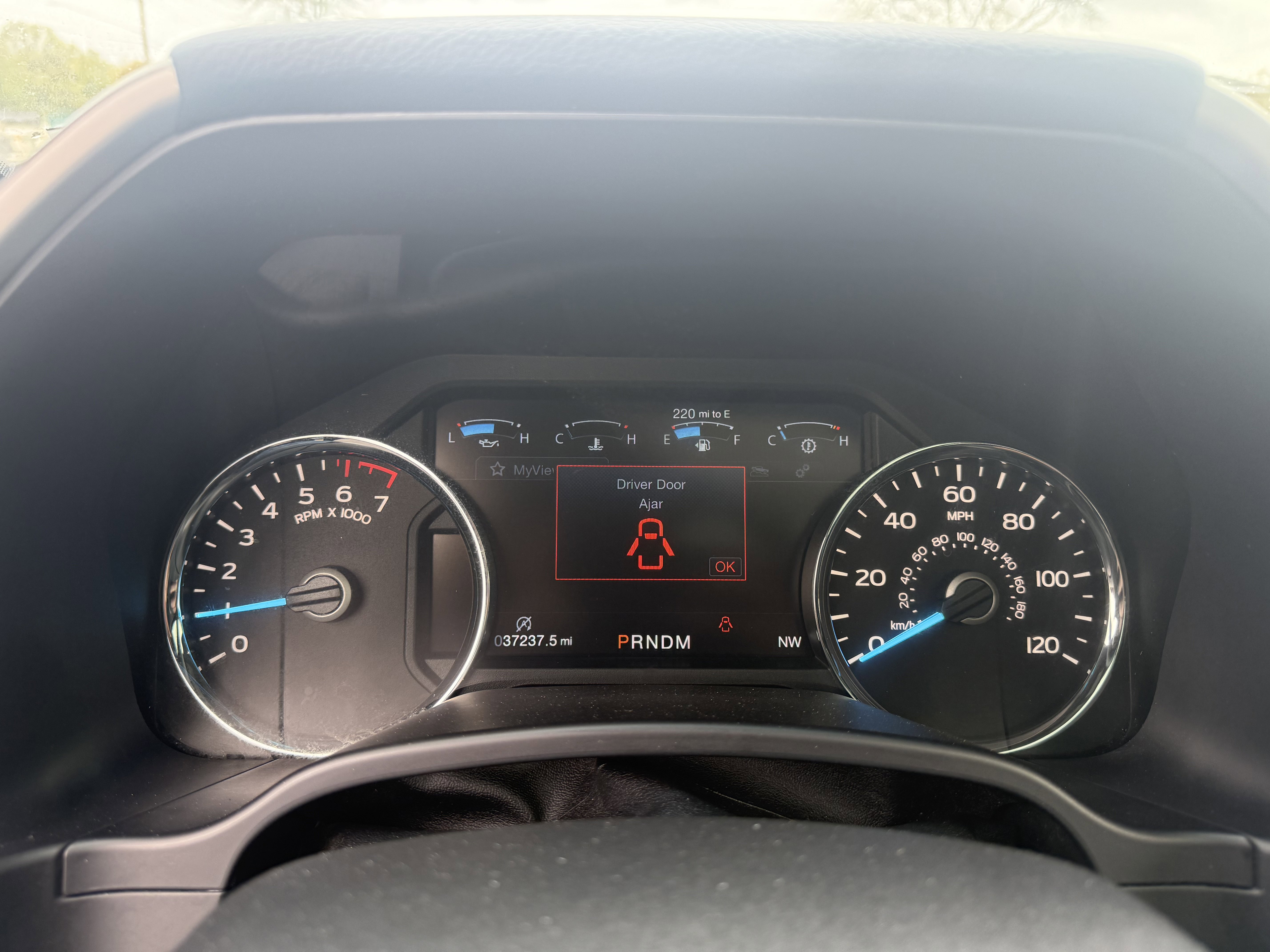 Used 2018 Ford F150 Lariat AWD/4WD image 13