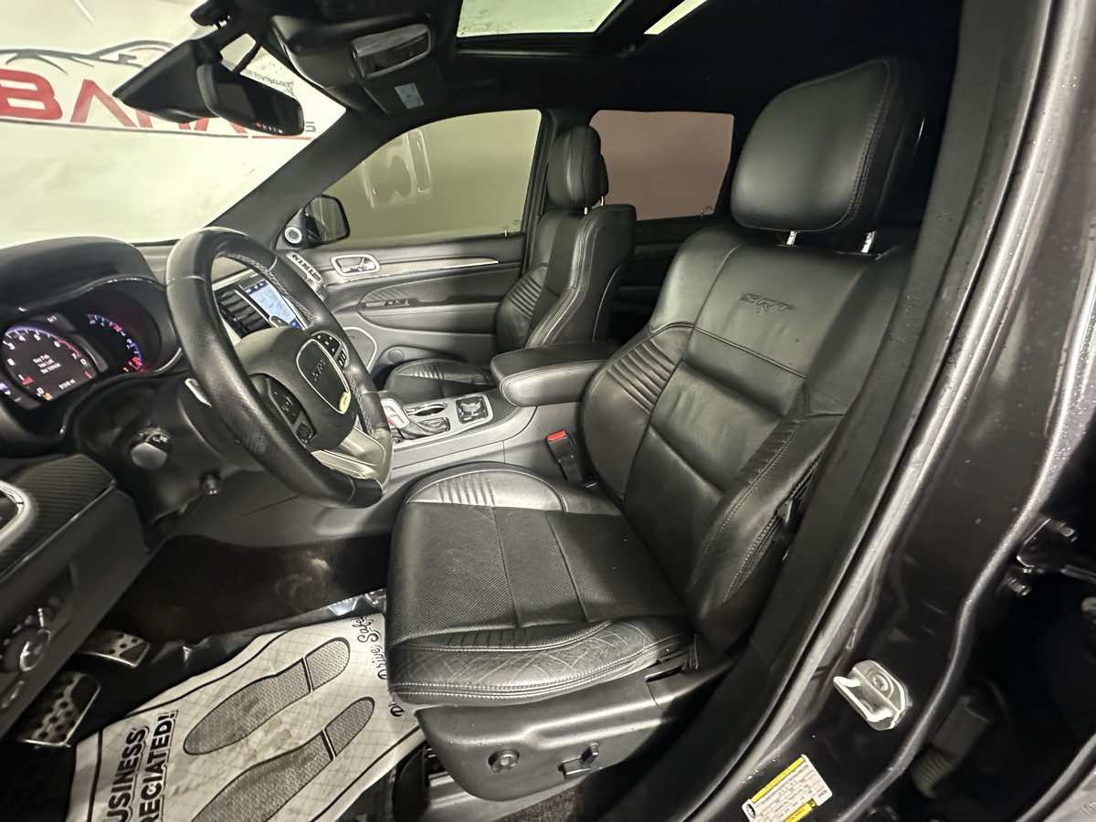 Used 2018 Jeep Grand Cherokee SRT AWD/4WD image 24