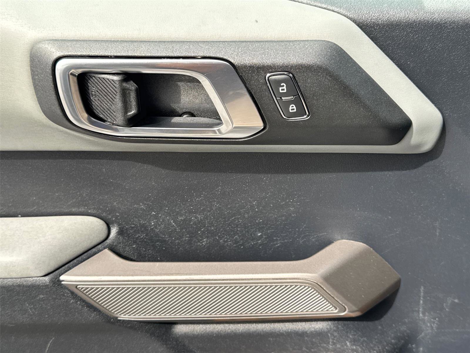 Certified 2022 Ford Bronco Badlands w/ Sasquatch Package image 29