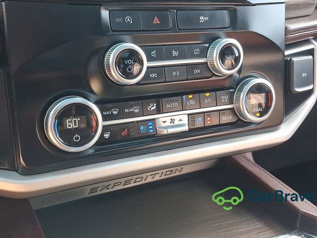 Used 2024 Ford Expedition Limited AWD/4WD image 17
