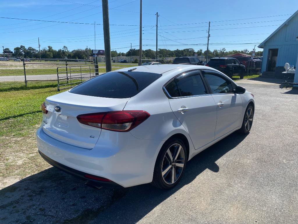 Used 2017 Kia Forte EX w/ EX Premium Plus Package FWD image 7