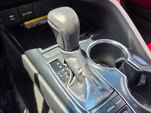 Used 2019 Toyota Camry XSE FWD image 27