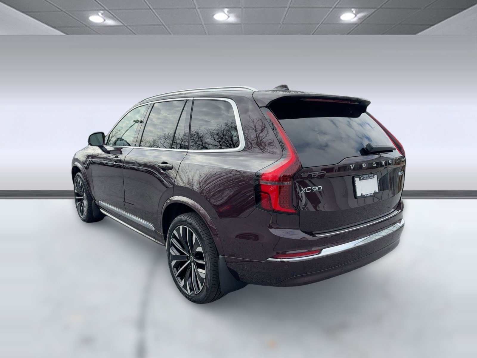 New 2026 Volvo XC90 B6 Plus w/ Protection Package AWD/4WD image 3