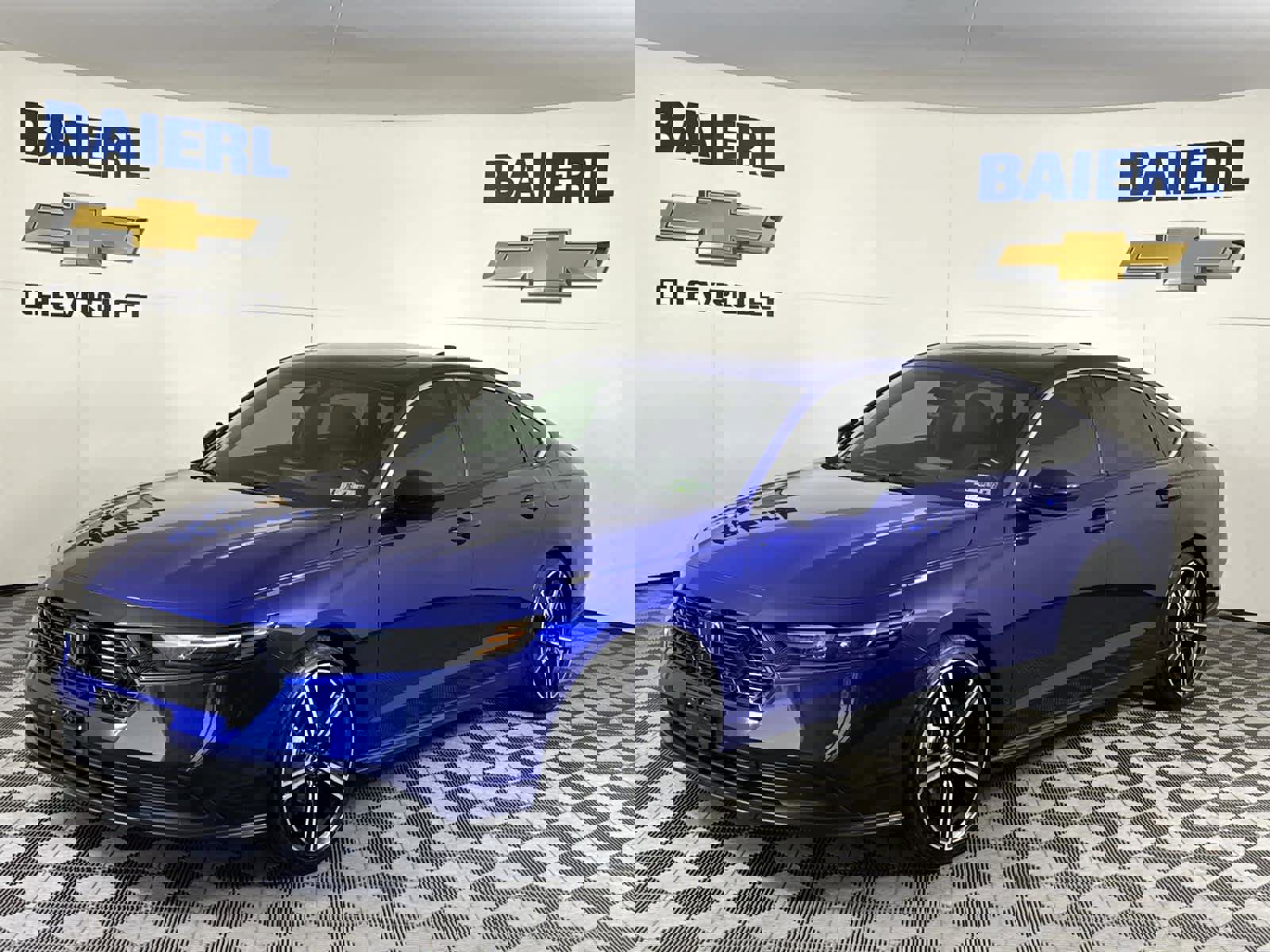 Used 2023 Honda Accord Sport image 1