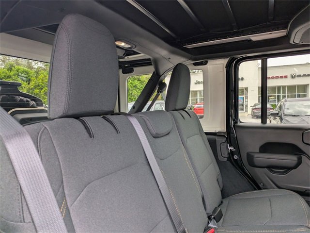 New 2025 Jeep Wrangler Sport S image 27