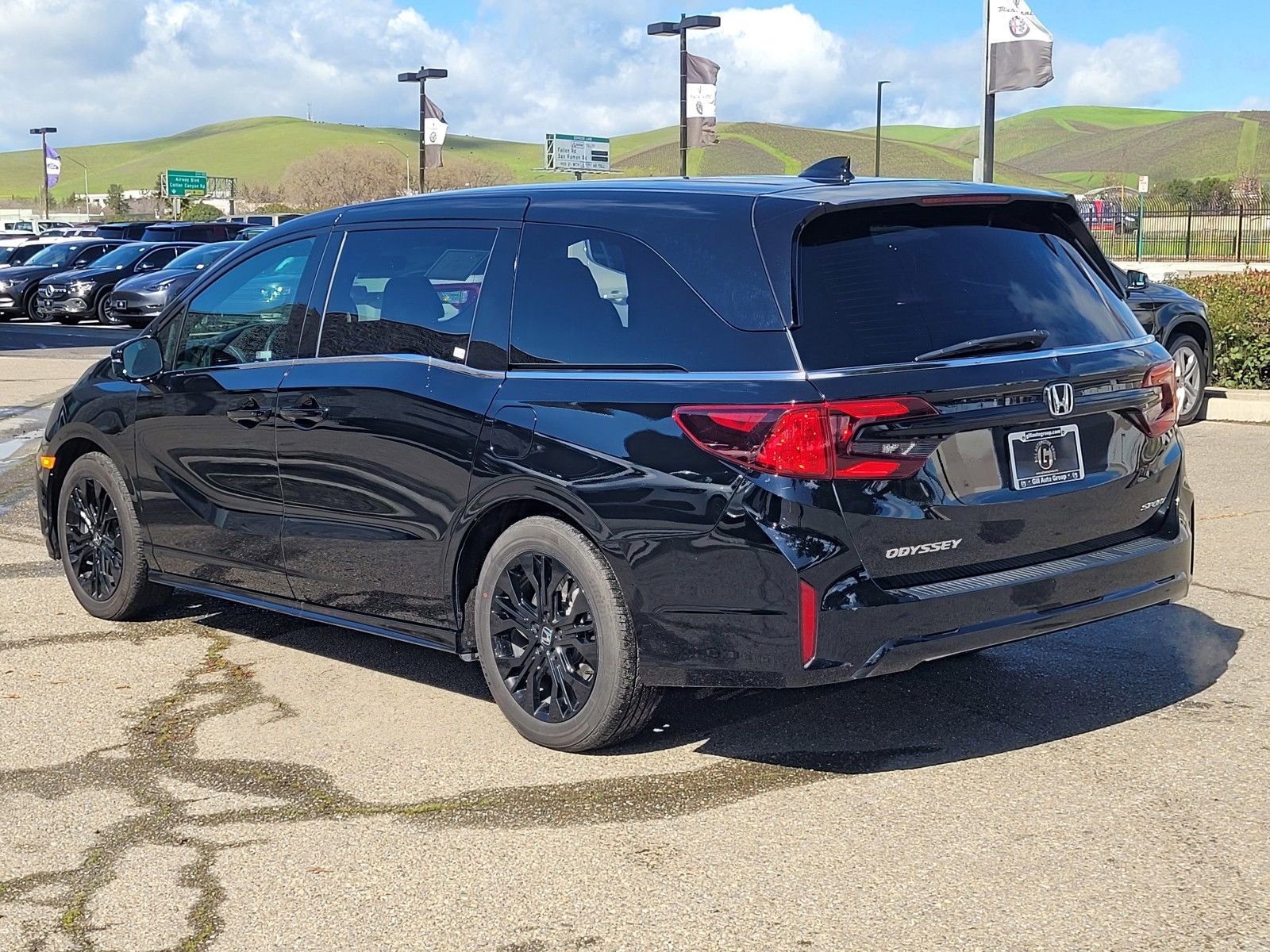 Used 2025 Honda Odyssey Sport-L image 6